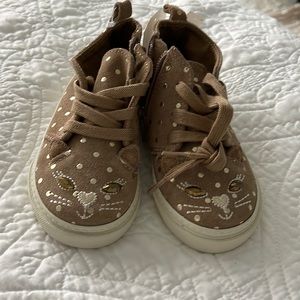 BNWT Baby Gap Sneakers.